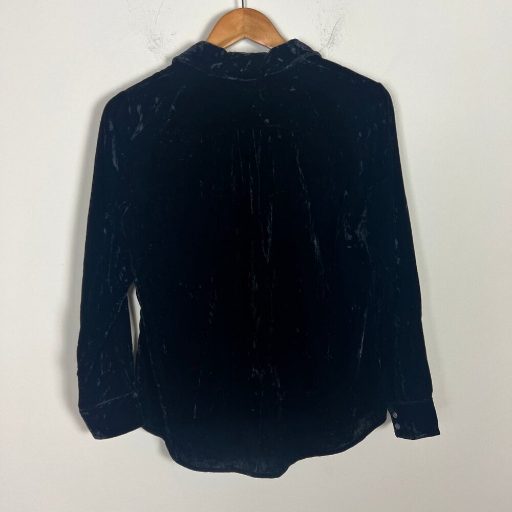 2/$20 Talbots Petite Velvet Black Button Down Shirt Small - Picture 4 of 4